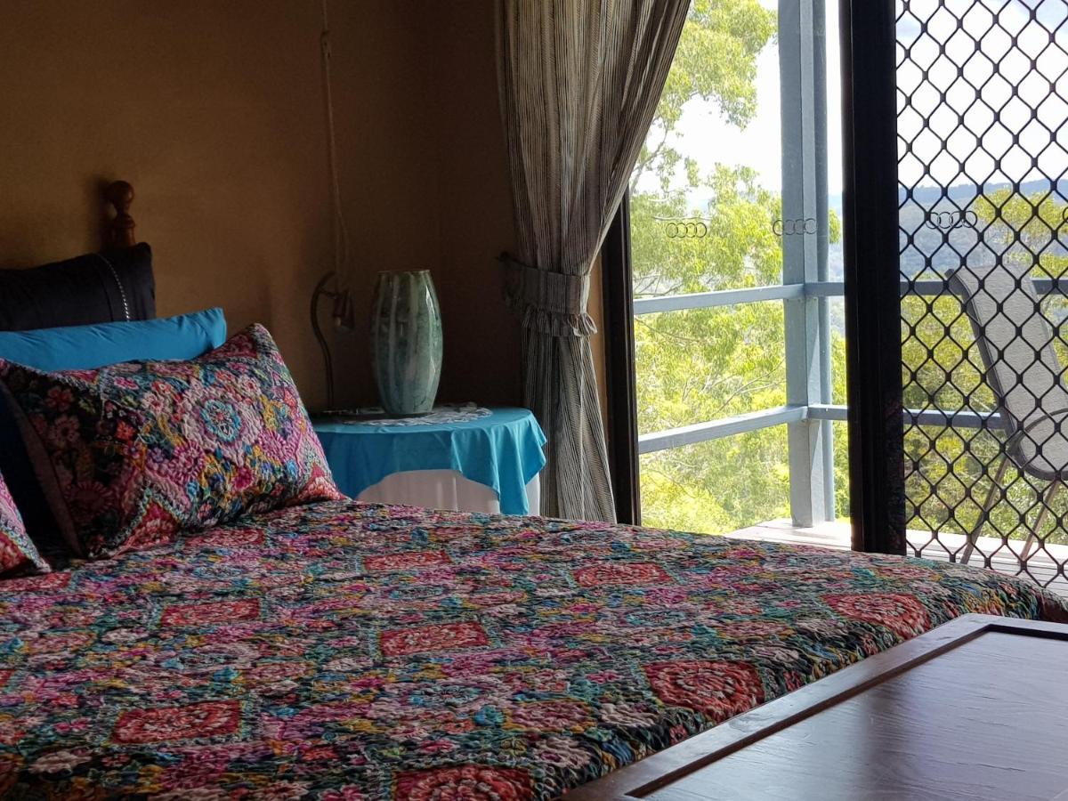 Mapleton Peaceful Provence Bnb Екстериор снимка
