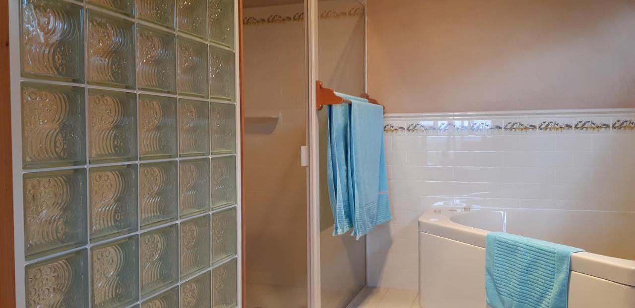 Mapleton Peaceful Provence Bnb Екстериор снимка